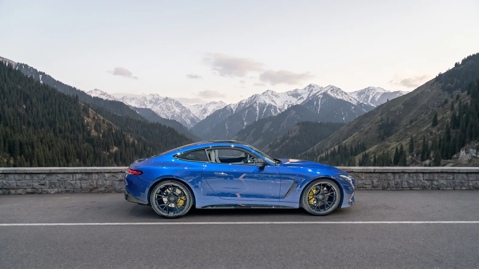 Mercedes-AMG GT 63